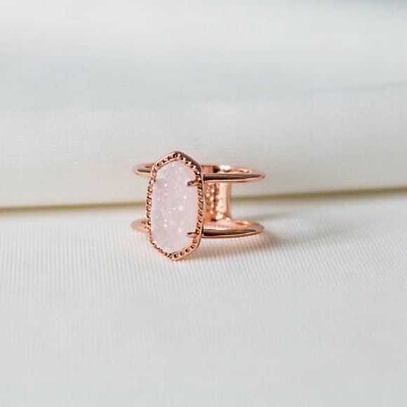 Nwot Kendra Scott Elyse ring in rose gold